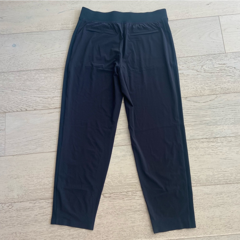 ATHLETA Brooklyn Mid-rise Ankle Pant Size 10 Black Stretch Tailored Fit EUC - Picture 3 of 9